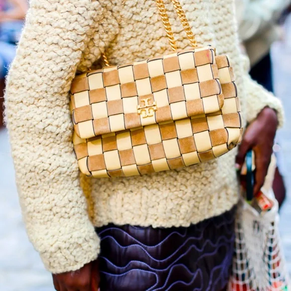 Tory Burch Kira Small Woven Convertible Shoulder Bag/Crossbudy - Picture 3 of 13